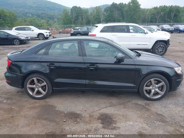 Audi A3 2.0t Premium 2015 WAUBFGFF4F1132593 Image 13