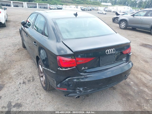 Audi A3 2.0t Premium 2015 WAUBFGFF4F1132593 Image 6