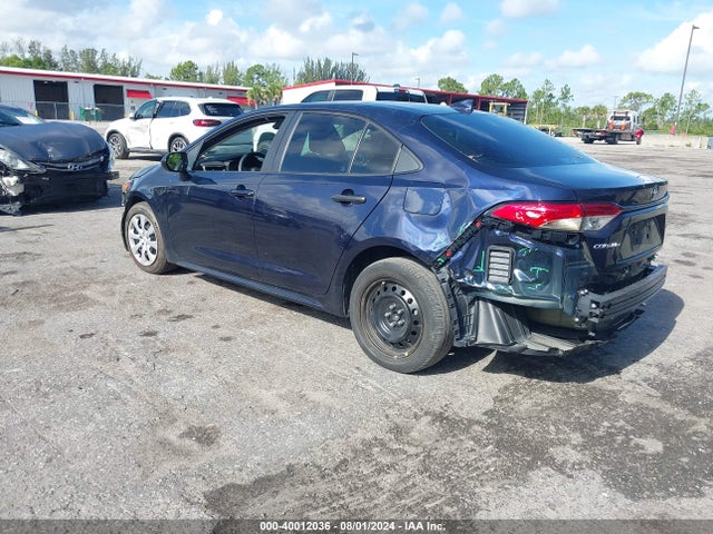 Toyota COROLLA LE 2021 5YFEPMAE8MP267272 Image 3