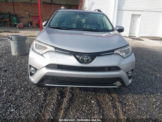 Toyota Rav4 Xle 2017 2T3WFREVXHW318085 Image 13