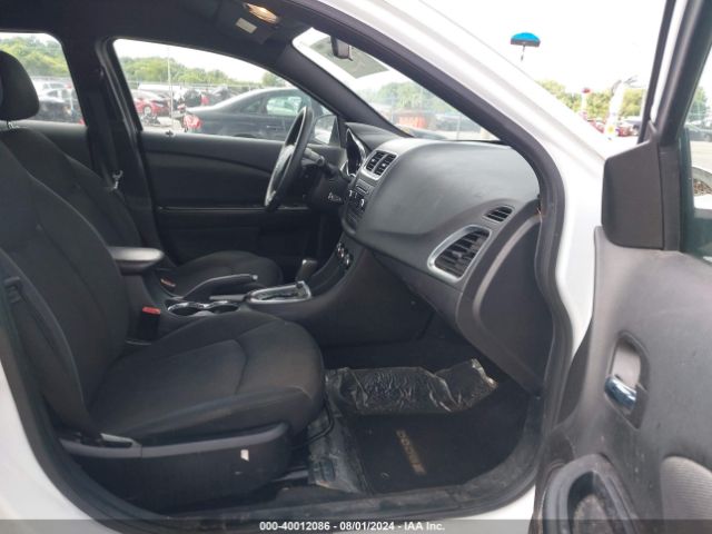 1C3CDZAB2EN115784 Dodge AVENGER SE