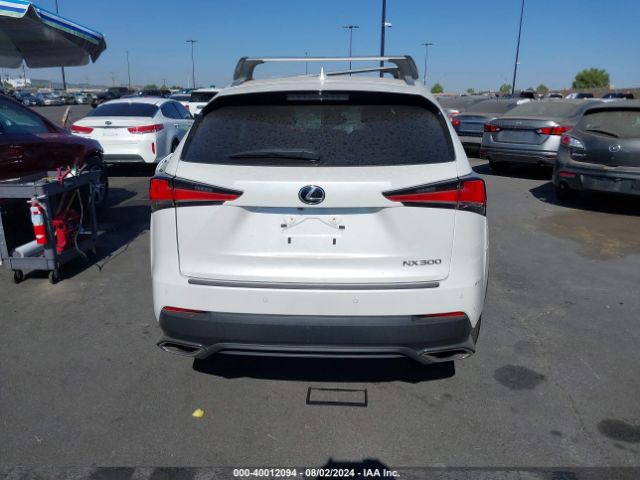 JTJYARBZXK2143137 Lexus NX 300