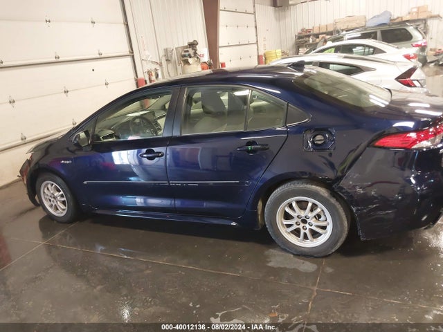 JTDEAMDE1MJ032312 Toyota Corolla Hybrid Le