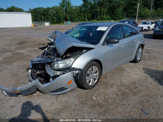 1G1PA5SG4E7196938 Chevrolet Cruze Ls Auto