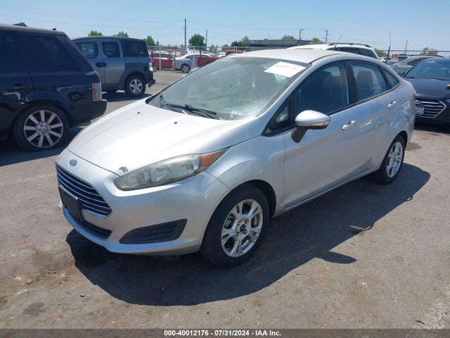 Ford FIESTA SE 2015 3FADP4BJ9FM187759 Image 2