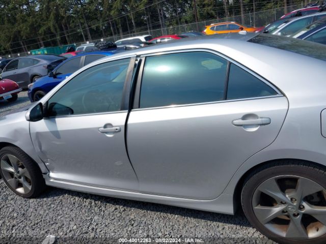 4T1BK1FK2EU545419 Toyota Camry Se V6