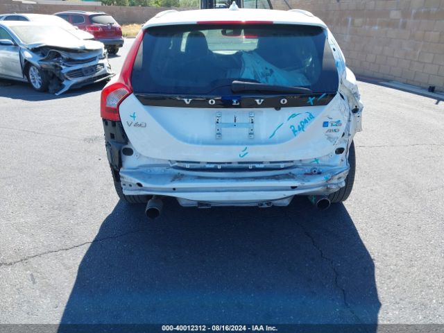 YV1902SS2F1251634 Volvo V60 T6 R-design Platinum