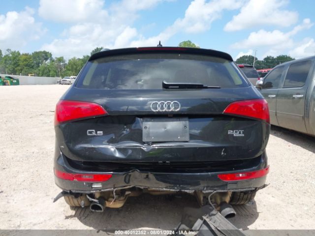 WA1LFAFP0EA025076 Audi Q5 2.0t Premium