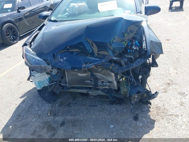 Toyota COROLLA LE 2018 2T1BURHE1JC089358 Image 12