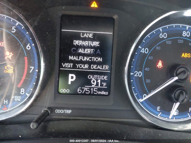 Toyota COROLLA LE 2018 2T1BURHE1JC089358 Image 15
