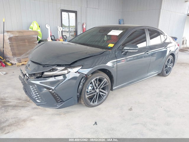 Toyota CAMRY XSE 2025 4T1DBADK0SU004117 Image 2