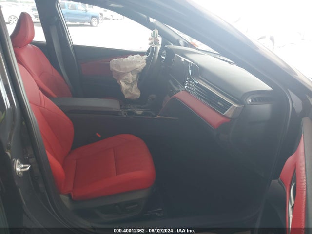 Toyota CAMRY XSE 2025 4T1DBADK0SU004117 Image 5