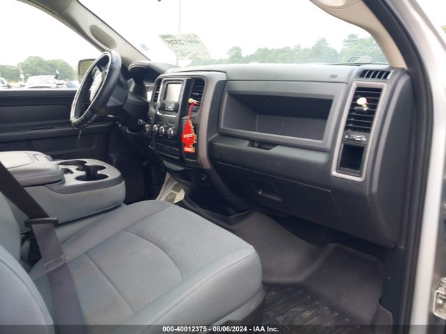 RAM 1500 Express Quad Cab 4x4 6'4 Box 2017 1C6RR7FT3HS739216 Image 5