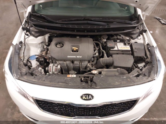 KIA FORTE LX 2018 3KPFL4A7XJE274836 Image 10