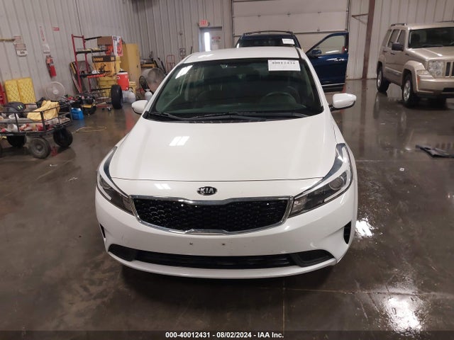 KIA FORTE LX 2018 3KPFL4A7XJE274836 Image 12