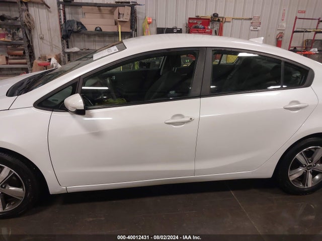 KIA FORTE LX 2018 3KPFL4A7XJE274836 Image 14