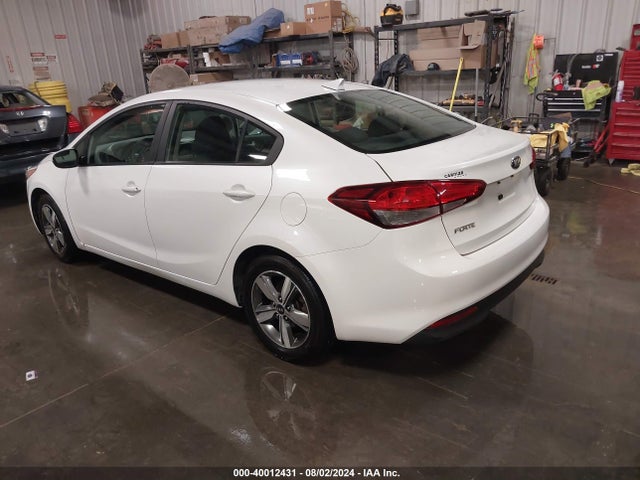 KIA FORTE LX 2018 3KPFL4A7XJE274836 Image 3