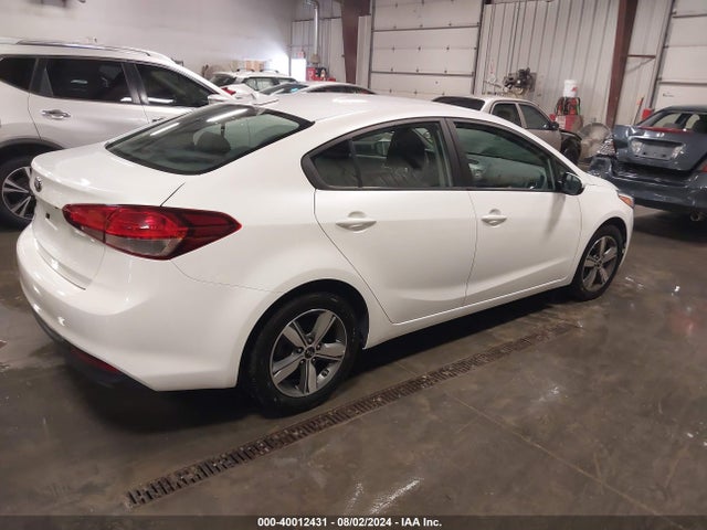 KIA FORTE LX 2018 3KPFL4A7XJE274836 Image 4