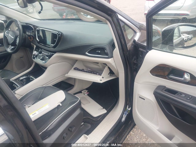 2C4RC1GG5NR136337 Chrysler Pacifica Limited