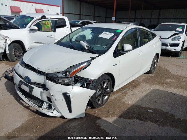 Toyota PRIUS XLE 2019 JTDKARFU8K3089404 Image 2