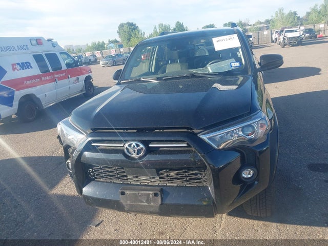 Toyota 4RUNNER SR5 2023 JTEMU5JR8P6141983 Image 12