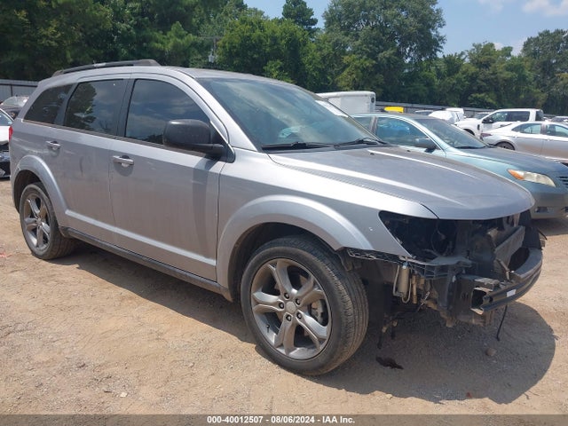 2017 3C4PDCAB9HT538358 main image
