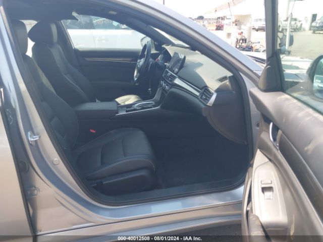 1HGCV2F33MA017856 Honda Accord Sport 2.0t