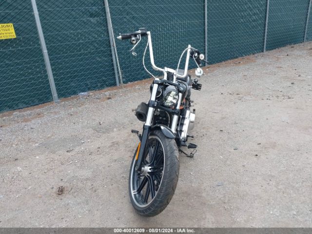 2018 HARLEY-DAVIDSON FXBR 1HD1YEJ18JC034428 Photo 4