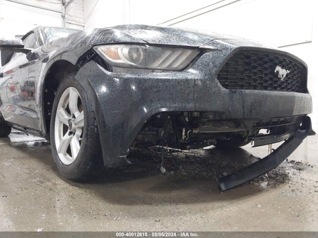 Ford Mustang V6 2017 1FATP8EM0H5333550 Image 6