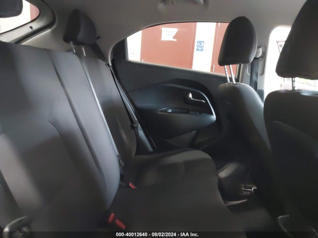 KNADM5A34F6514965 KIA RIO LX