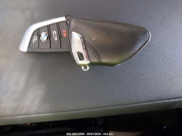 3MW89FF03R8E08897 BMW 3 Series 330i Xdrive
