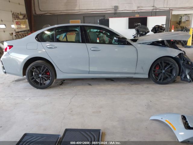 3MW89FF03R8E08897 BMW 3 Series 330i Xdrive