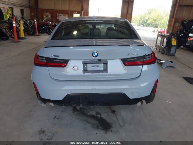 3MW89FF03R8E08897 BMW 3 Series 330i Xdrive