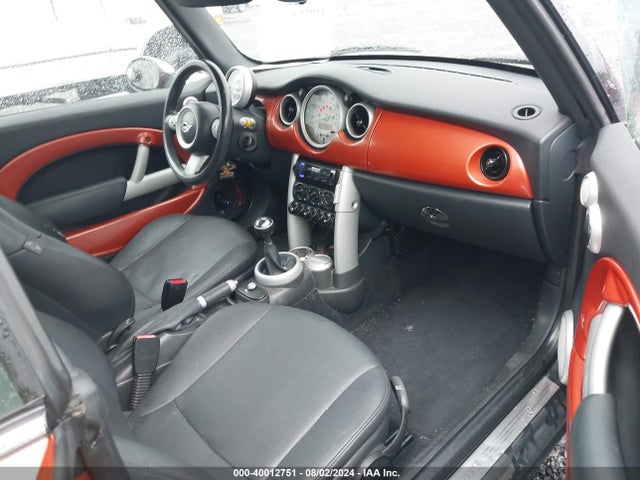 2006 MINI COOPER WMWRF335X6TF64812 Photo 4