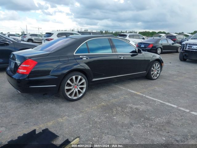 2011 MERCEDES-BENZ S 550 WDDNG7BB4BA416645 Photo 3