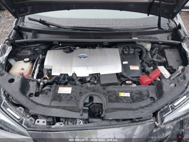 JTDL9RFU9L3015374 Toyota Prius Le Awd-e