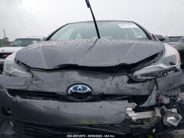 JTDL9RFU9L3015374 Toyota Prius Le Awd-e