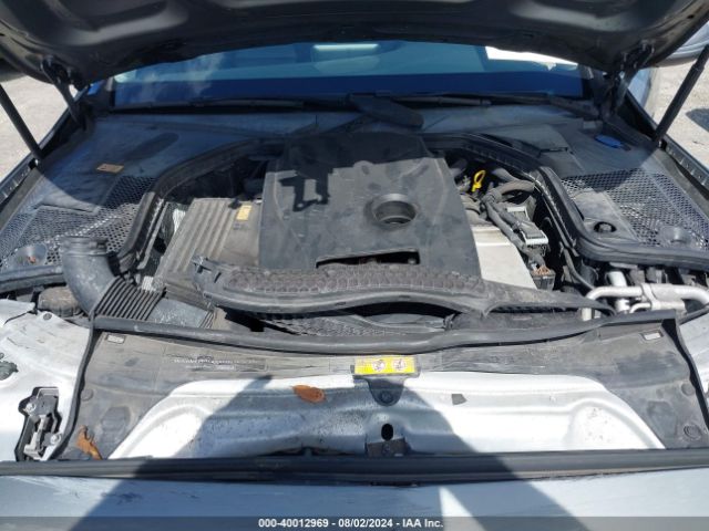 55SWF4JB6GU125739 Mercedes-Benz C 300 Luxury/sport