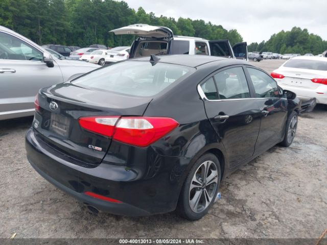 KNAFZ4A83G5465331 KIA FORTE EX