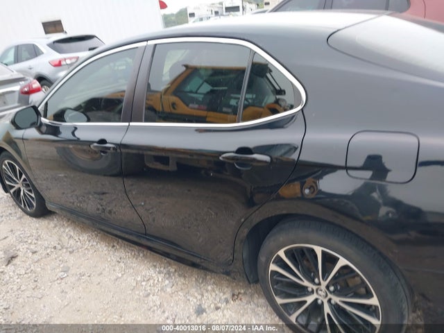 Toyota CAMRY SE 2018 JTNB11HK0J3010217 Image 14