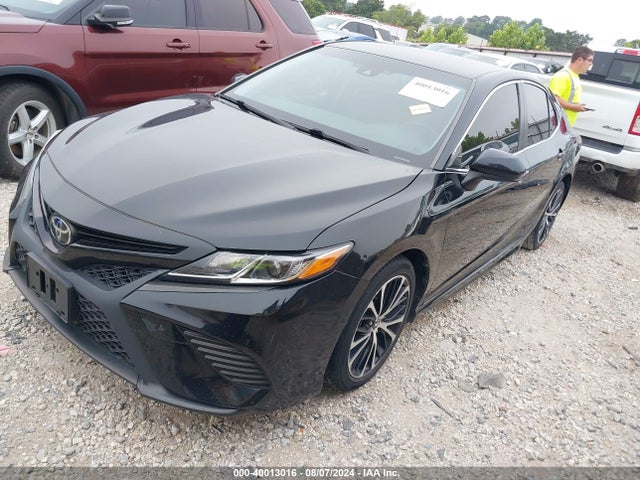 Toyota CAMRY SE 2018 JTNB11HK0J3010217 Image 2