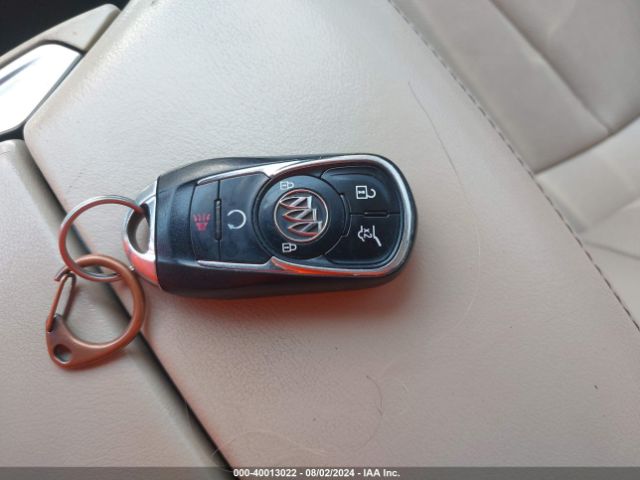LRBFXBSA0HD028990 Buick Envision Essence