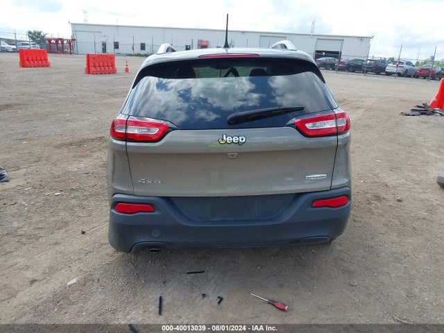 Jeep Cherokee Latitude 2016 1C4PJMCB2GW241517 Image 16