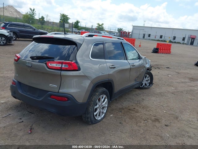 Jeep Cherokee Latitude 2016 1C4PJMCB2GW241517 Image 4