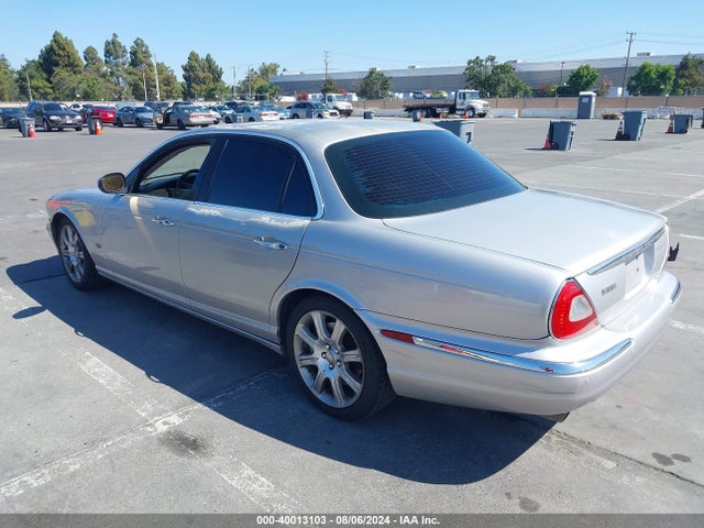 2006 JAGUAR XJ SAJWA71BX6SH02201 Photo 2