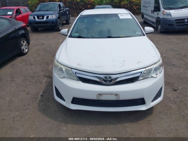 4T4BF1FK5ER340977 Toyota CAMRY LE