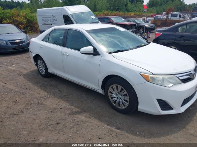 4T4BF1FK5ER340977 Toyota CAMRY LE