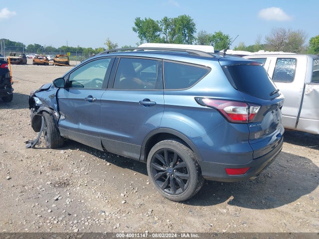 Ford ESCAPE SE 2018 1FMCU9GD8JUC46802 Image 3