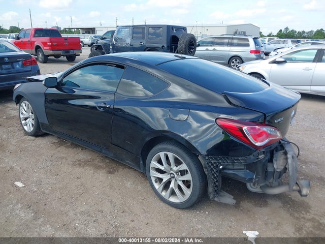 Hyundai Genesis 3.8 Base 2016 KMHHT6KJ6GU134397 Image 3