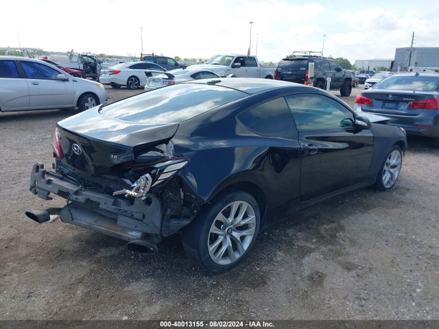 Hyundai Genesis 3.8 Base 2016 KMHHT6KJ6GU134397 Image 4